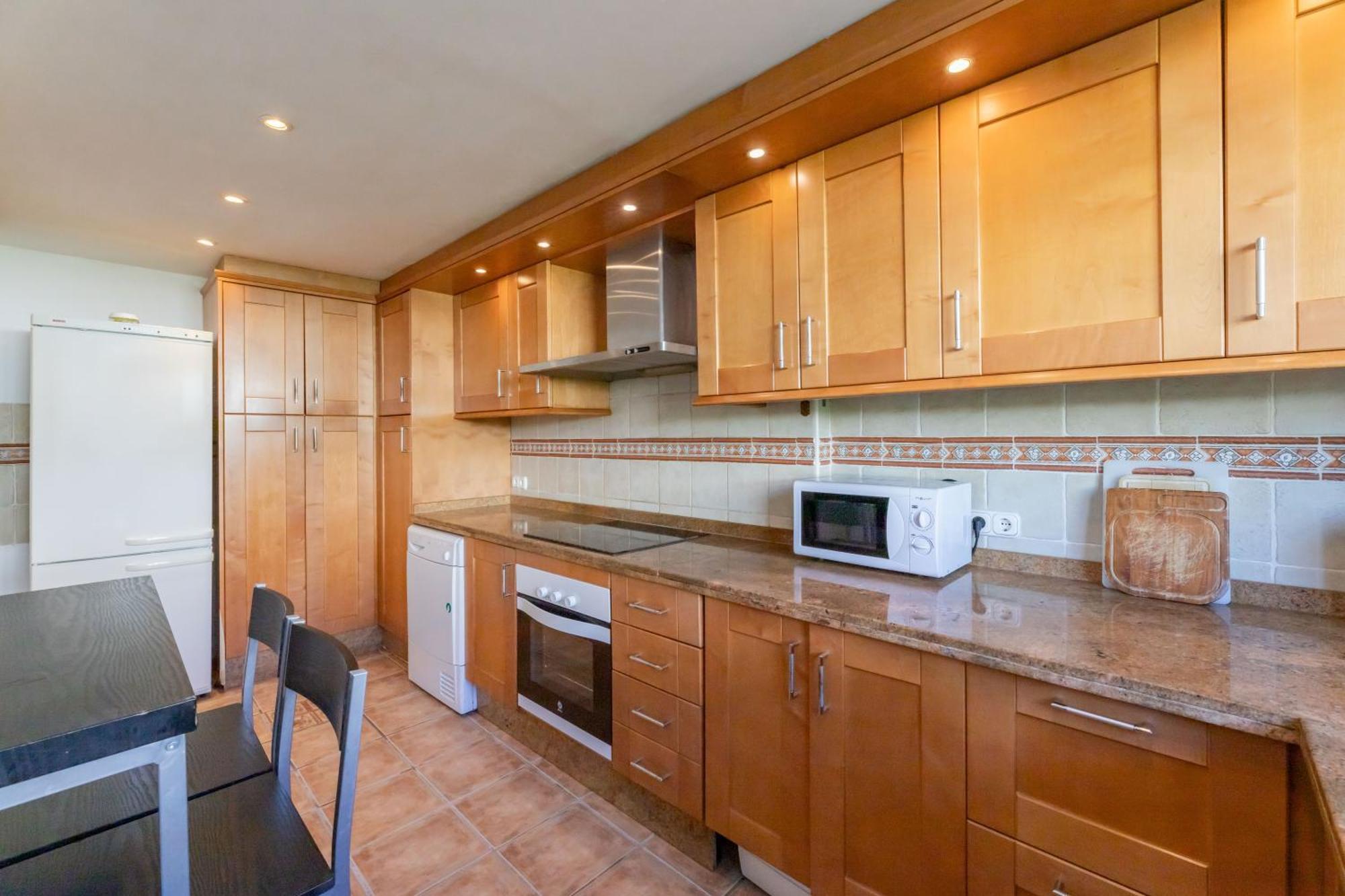 Casa Jardines Del Sol J5 *